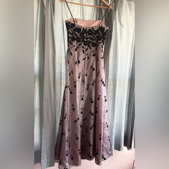 Woman’s dress- Size 9/10 - Color Grey with purple undertone - Picture 2 of 2